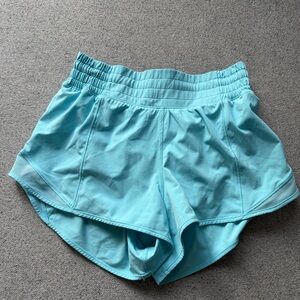 Lululemon Blue Hotty hot shorts Sz 4 *2.5” Inseam Excellent Condition